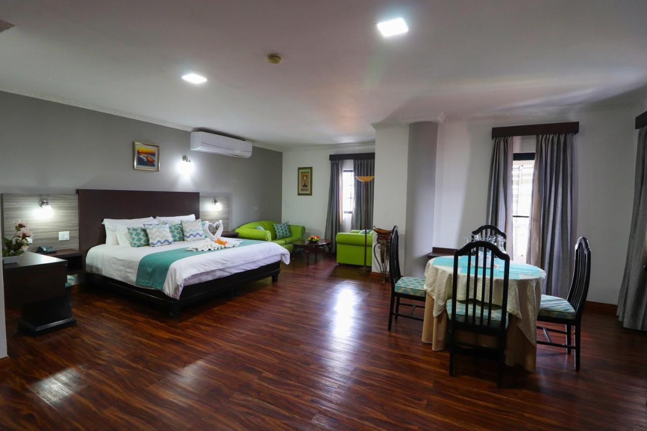Hotel Puerta Del Sol David Dış mekan fotoğraf